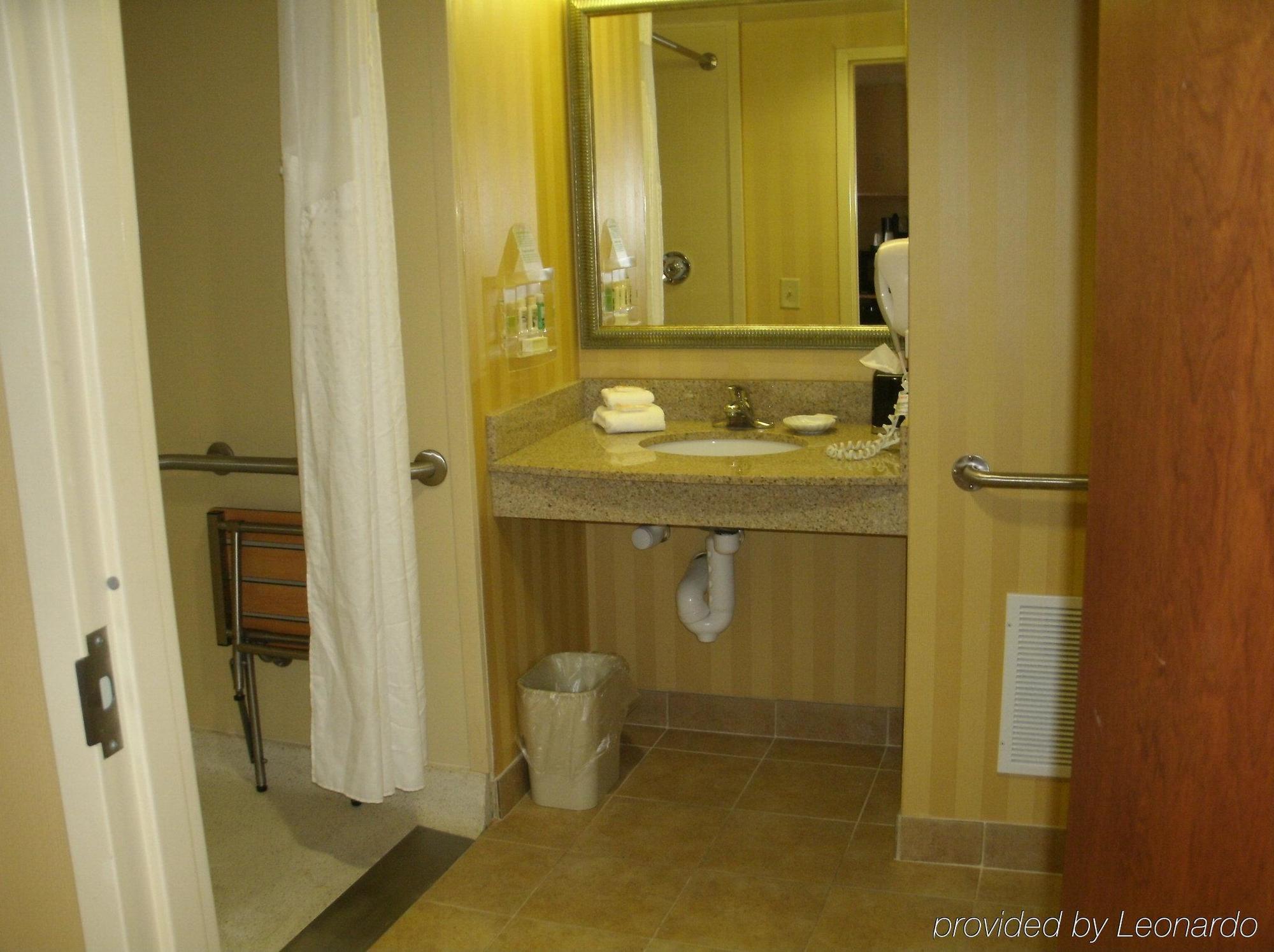 Holiday Inn Rocky Mount I-95 @ Us 64 By Ihg Εξωτερικό φωτογραφία